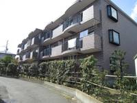 フローラ湘南A棟0301の外観