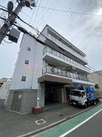 MESSAGE放出東の外観