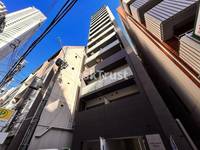 ブリリアントジュネス本町の外観