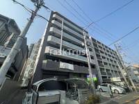 京橋イーストガーデンの外観