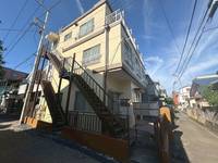 第二鶴見荘の外観