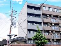 鴨川WEST502の外観