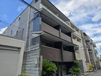 グランコスモ出町102の外観
