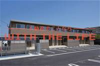 チェ—ロ セレーノ102号の外観