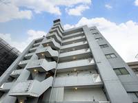 サンパティーク東郡元306の外観