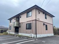 ハイツ リリー B棟の外観