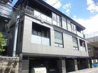 「ヴェルビュ二条城東」307の外観