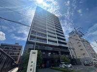 スワンズシティ新大阪ヴィーヴォの外観