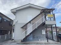 サープラス? TSUTSUMIの外観