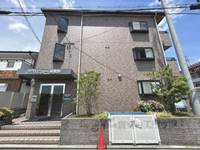 ラヴェニュー西牧野の外観