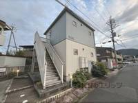 アルティ二上201の外観