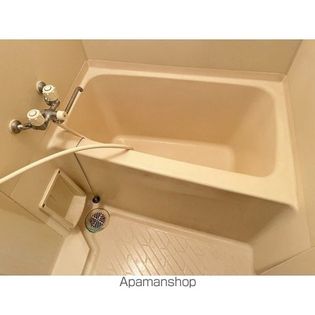 ロイヤルシャトー静の画像