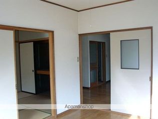 皆川ハイツの画像