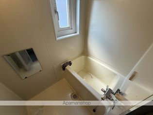 川原町4番1棟2戸の画像