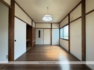 川原町4番1棟2戸の画像