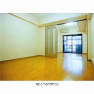 グラヴィス平尾の画像