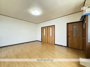 川原町4番1棟2戸の画像