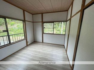 皆川ハイツの画像