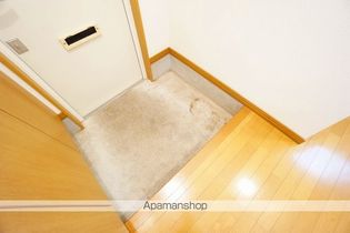 一棟二戸貸家(西22南3)の画像