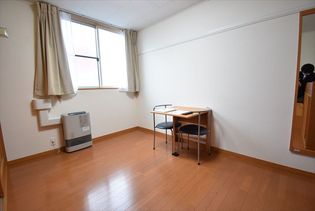 レオパレスグランデカーサの画像