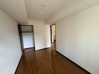 ラ・コンテ栄通の画像