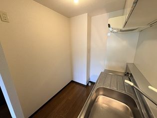 ラ・コンテ栄通の画像