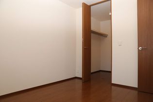 ラ・ペジブル Bの画像