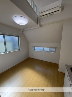 東京都中野区中央4丁目の賃貸アパートの画像