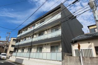 リブリ・カトル アルブルの画像