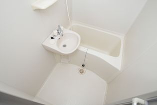 レオパレスアオキの画像