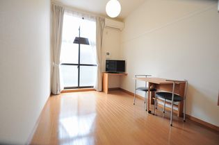 レオパレスフォンターナの画像