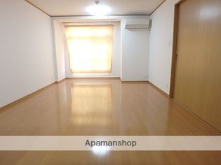 シャトレー新井の画像