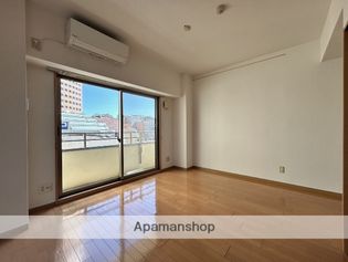 イーストコートの画像