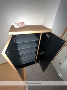 イーストコートの画像