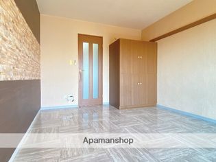 初生マンションの画像