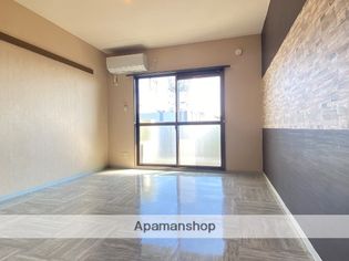 初生マンションの画像