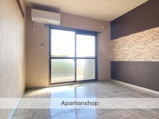 初生マンションの画像