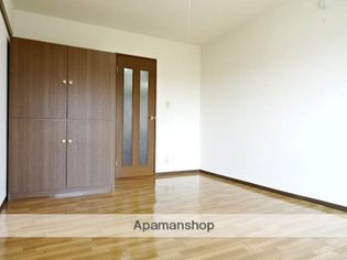 初生マンションの画像