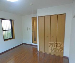 ジョヴィアルI・IIの画像