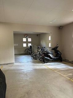 高槻・阿武山九番街東2号棟の画像