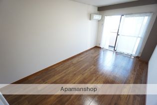 メゾンシャルマンの画像