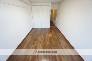 メゾンシャルマンの画像