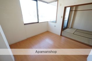 アティック館の画像