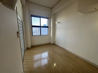 トラスティーコートの画像