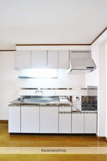 ナトゥラヴィータ壱・弐番館の画像