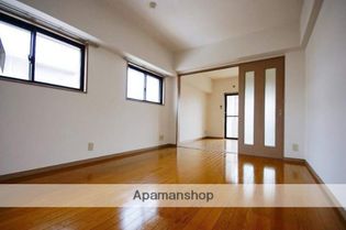 グラヴィス平尾の画像