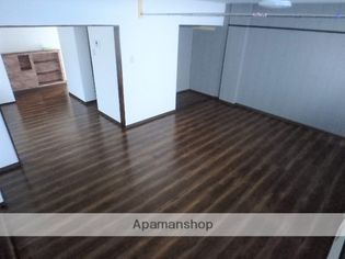 ノムラビルの画像