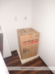 ノムラビルの画像