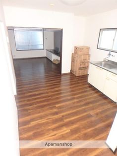 ノムラビルの画像