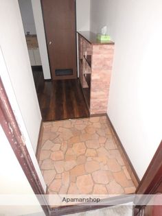 ノムラビルの画像